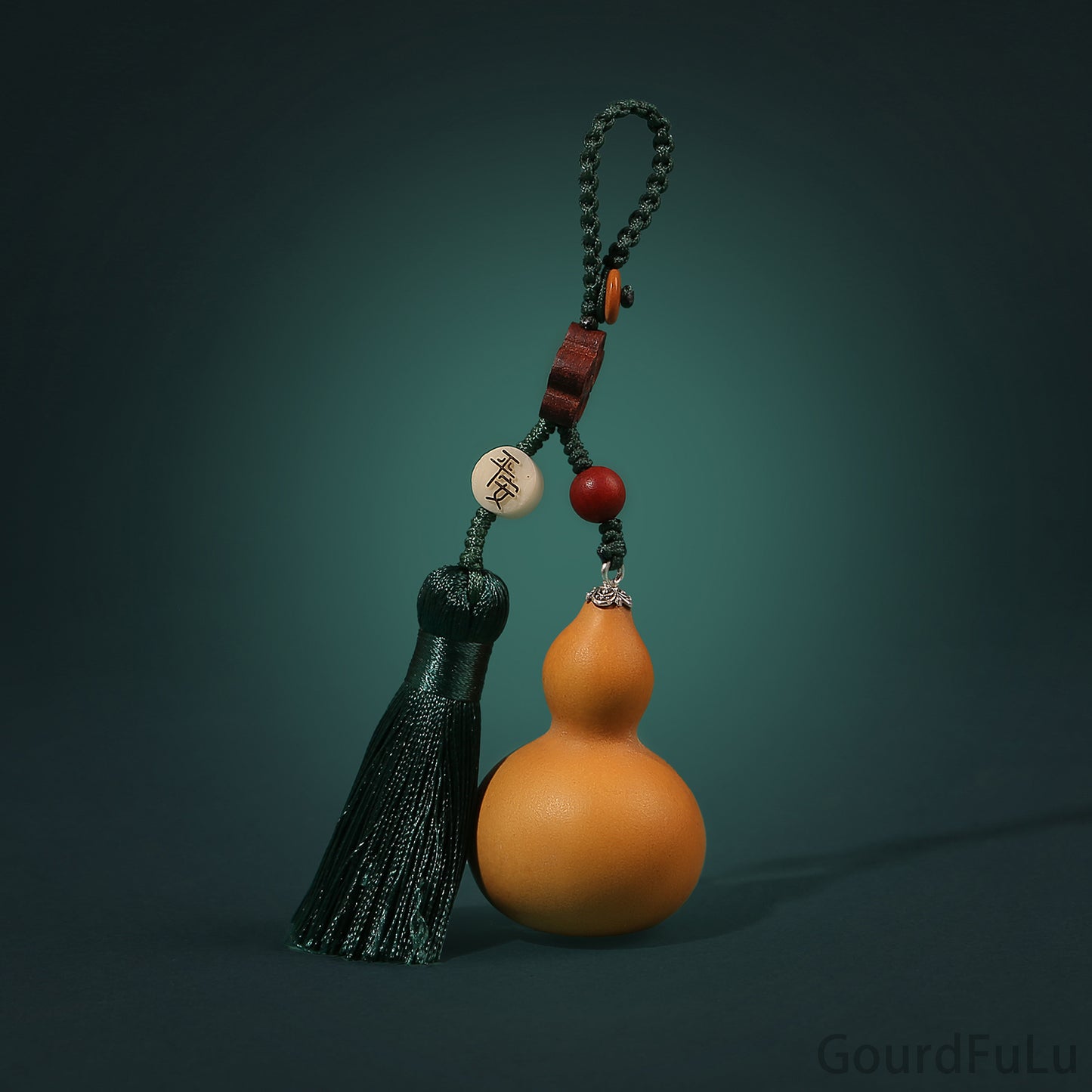 Handcrafted Gourd Pendant for Good Luck and Prosperity - Traditional Chinese Decorative Ornament for Home or Car