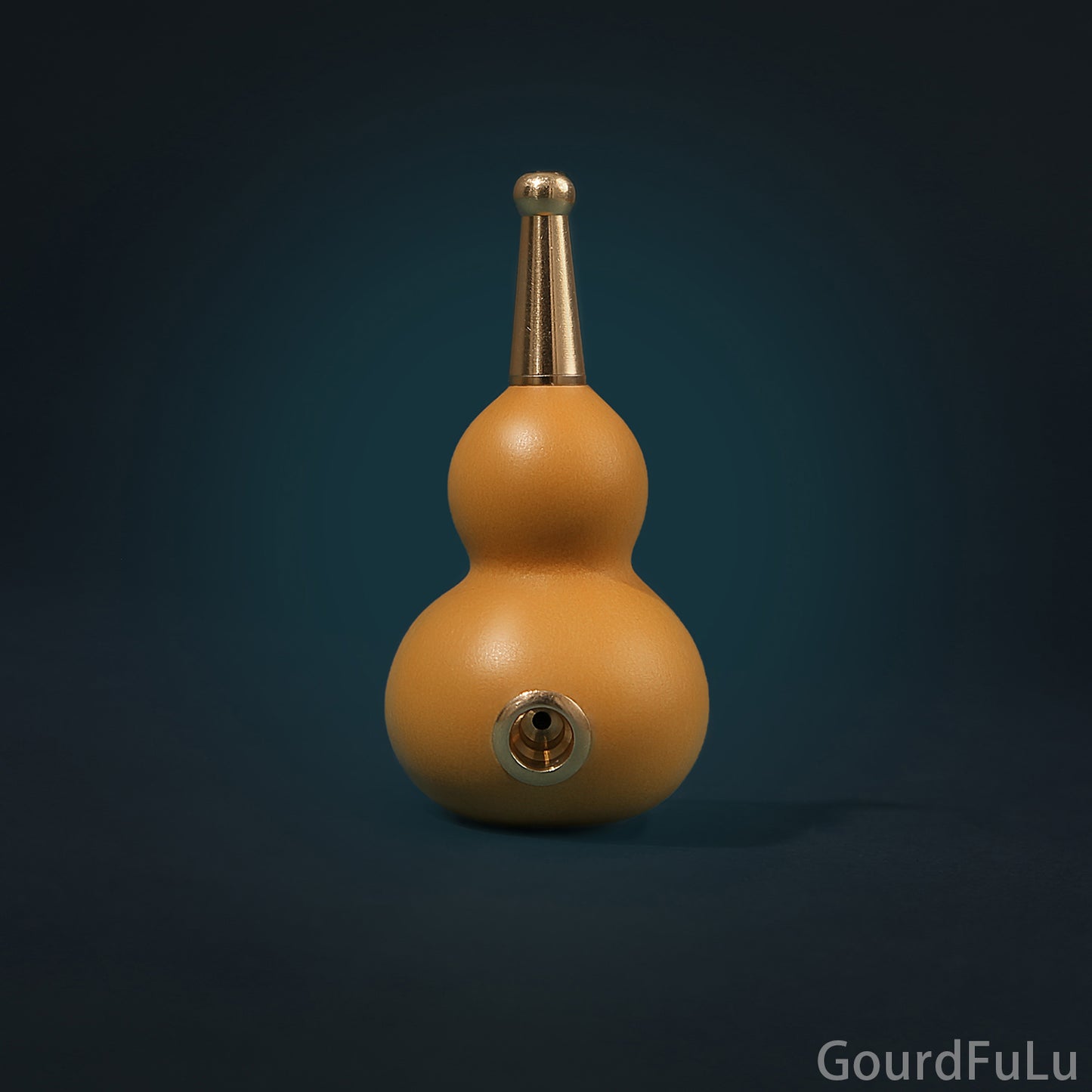 Handcrafted Traditional Chinese Gourd Pipe - Unique Smoking Experience with Authentic Design - Perfect Gift for Smoking Enthusiasts and Collectors
