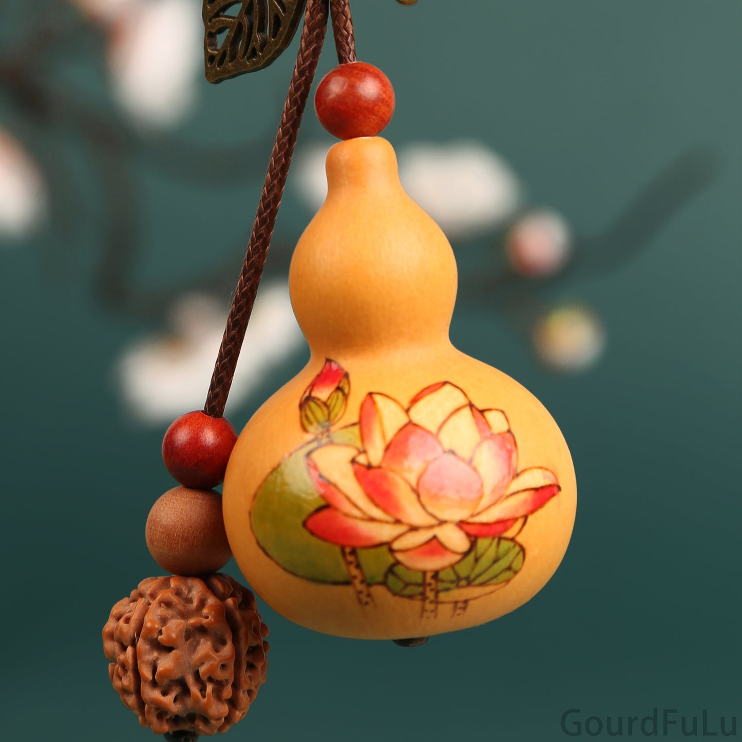 Handcrafted Gourd Pendant for Good Luck and Prosperity - Traditional Chinese Decorative Ornament for Home or Car