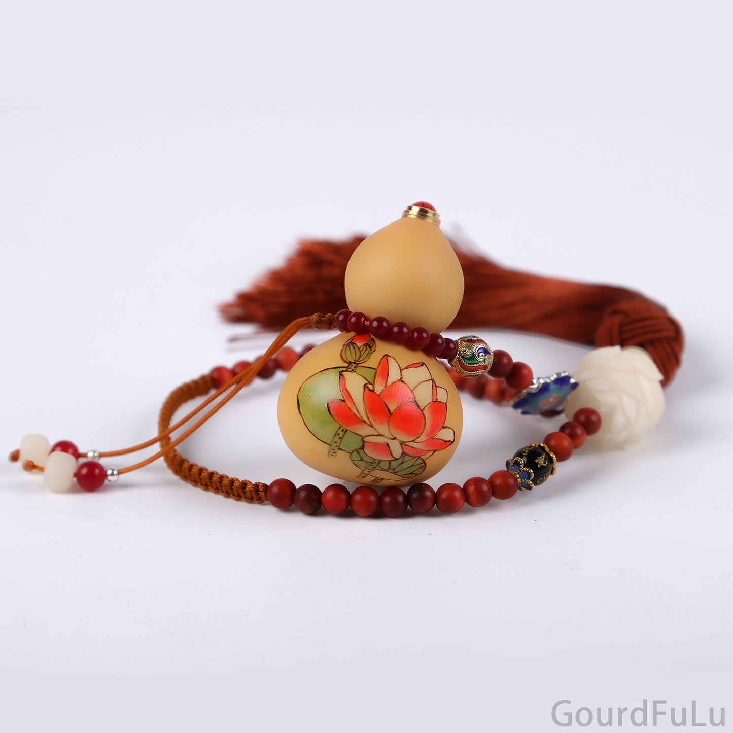 Handcrafted Gourd Pendant for Good Luck and Prosperity - Traditional Chinese Decorative Ornament for Home or Car