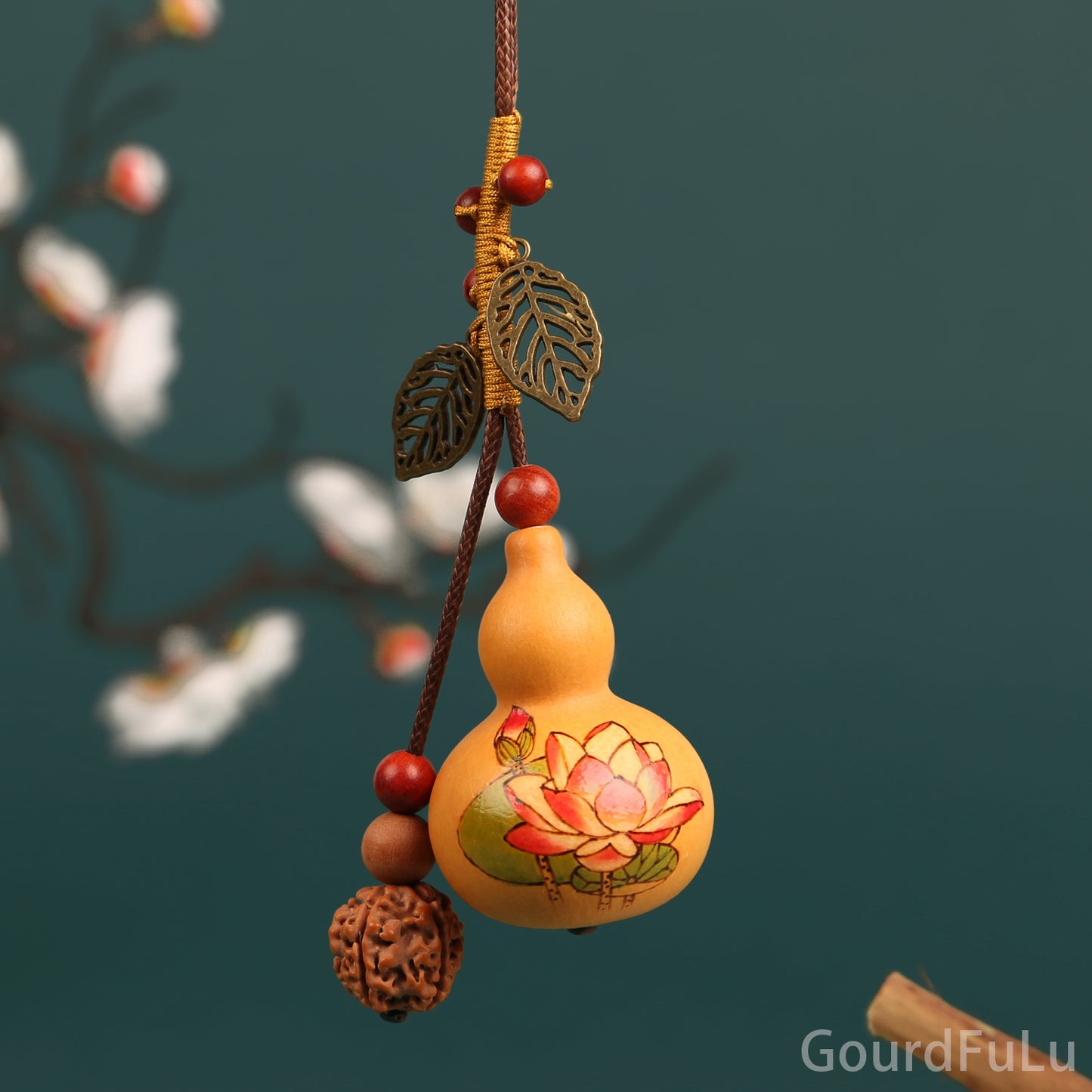 Handcrafted Gourd Pendant for Good Luck and Prosperity - Traditional Chinese Decorative Ornament for Home or Car