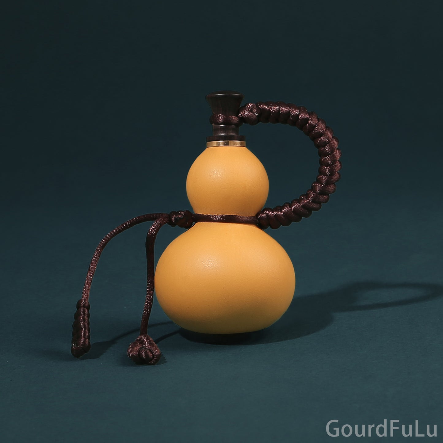 Natural Wine Gourd, Outdoor Portable Water Bottle with Stopper Chinese Feng Shui FuLu Gourd Ornament