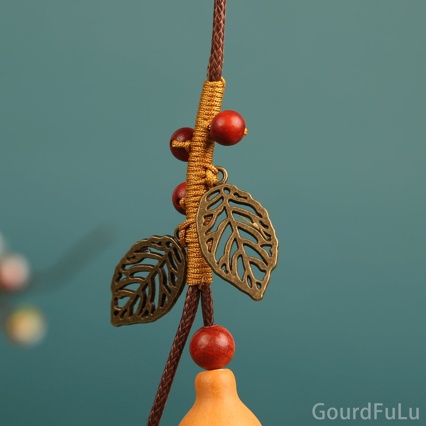 Handcrafted Gourd Pendant for Good Luck and Prosperity - Traditional Chinese Decorative Ornament for Home or Car